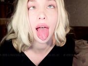 cutieeeeva Chaturbate top tiny girl drool on boobs