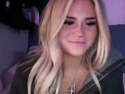 ari_02 Chaturbate live show Big Tits in Oil 2025-06-17