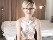 victorianitschke Chaturbate leak 2025-08-06 Foam on small tits