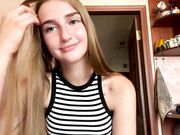jinnyjaquins Chaturbate latest recording show with young babyface girl