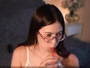 daradneer Chaturbate brunette slut shows her tits September-2025