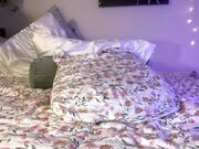 abbienextdoor Nasty slut fingering her hole at chaturbate September-2025