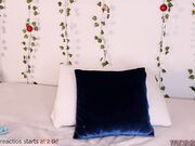 carlymilton Webcam masturbation show with a slutty brunette December-31-2025