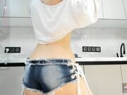 soul_mi Petite naked girl shows her body january-2026