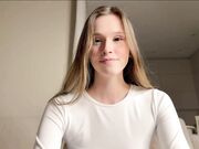 Chaturbate vi_world 2026-02-26 Young girl in wet panties