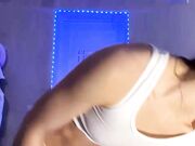 louveniakortright march-1-2026 new chaturbate show with skinny model