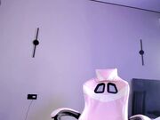 a_annaa Chaturbate skinny brunette playing with her hole March-2026