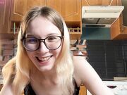 eileencrowday Chaturbate 2026-04-15 New teen with glasses shows her tits