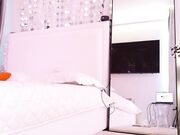 Chaturbate tinyangelxx Public clit masturbation with skinny TOP whore April-2026