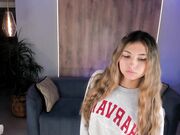 maddyowens_ Young curly babe shows her boobs June-2026