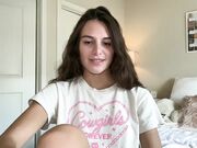graciesmith27 Petite brunette girl shows her hairy hole June-2026