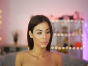 Beniceandhug Show busty sexy milf with a beautiful body