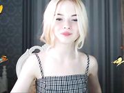 penelopa77 18 year old beauty shows small tits