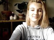 witchy_sabrina Young webcam model shows her sexy ass