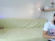 aaacouplexxx -Naked girl shows her feet