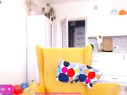 _mari_ Big girl gets herself into a squiring