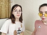 anna_mariia - Live show with American teens lesbians