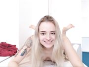 Chaturbate cam with a little sexy teen blonde