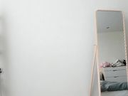 ms_guinevere Fingering online model close-up live