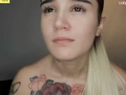 sugar_troubl3 Playful cam beauty shows juicy ass