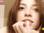 angela_5 New record chat show with beautiful teen