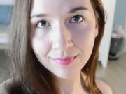 leah closer Fingering Hairy Pussy In Live Show