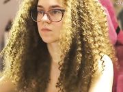 leriaglowhoe Recording new cam show with a curly model