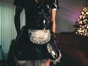 artejones1 HERE such a sexy maid