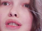 immature_babyy My wet pussy close up