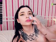 annbarby Help the brunette cum on herself