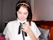 MargaretLovy aka cutie_piez My first anal performance