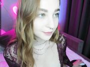 Chaturbate redhead girl shows her tight hole