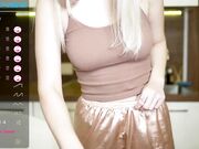 oh_honey jan-10-2022 with nude cam kitty