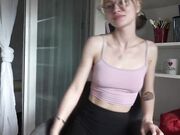 joobeelee feb-05 chat with skinny sexy girl