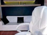 webpussi squirt video show with big ass whore