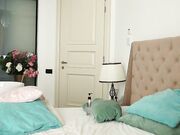 Layanaqueen female fingering webcam show with busty milf