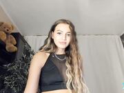 xxx_leila female cam show with sexy pussy