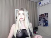 cute18cute pussy play with sexy bigass slut