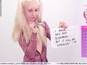 girl_i_am april-19 nude tiny show