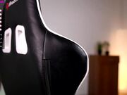 laraslife click on my nipples