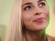 artmosphera talk show with sexy blonde