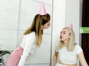 elizabeth__gray 2023 Hot webcam teen girls waiting for you