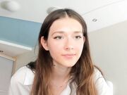 willa_williams Chaturbate "baby face" model in online