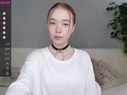 webpussi Playful girl is waiting for you on webcam