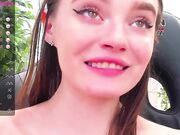 lexihoward Open my red wet hole