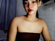 hotesstbabexx New chaturbate room with baby face girl