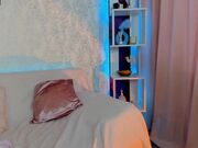 madeline_jackson November-30-2022 Pale teen girl masturbates wet clit