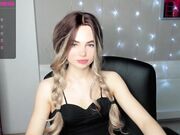 lonamistery 02-12-2023 Baby face girl on adult webcam