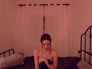 _annieone Skinny cam slut showing boobs 04-17-2023