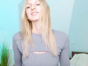 Chaturbate performer kittyca1_love at webcam show